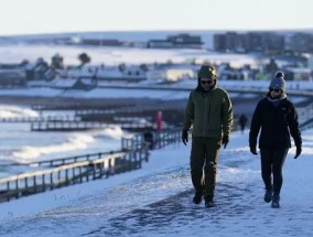 英国气象局警告称，“北极风暴”将向英国袭来，英国将面临降雪